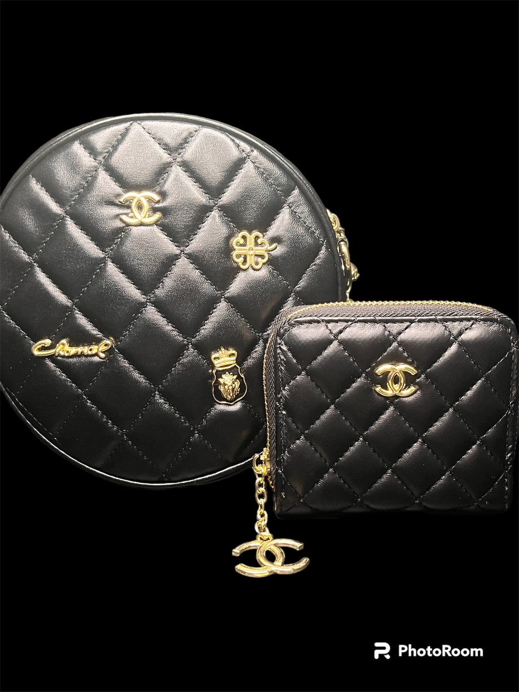 C- Charm Rounded Purse